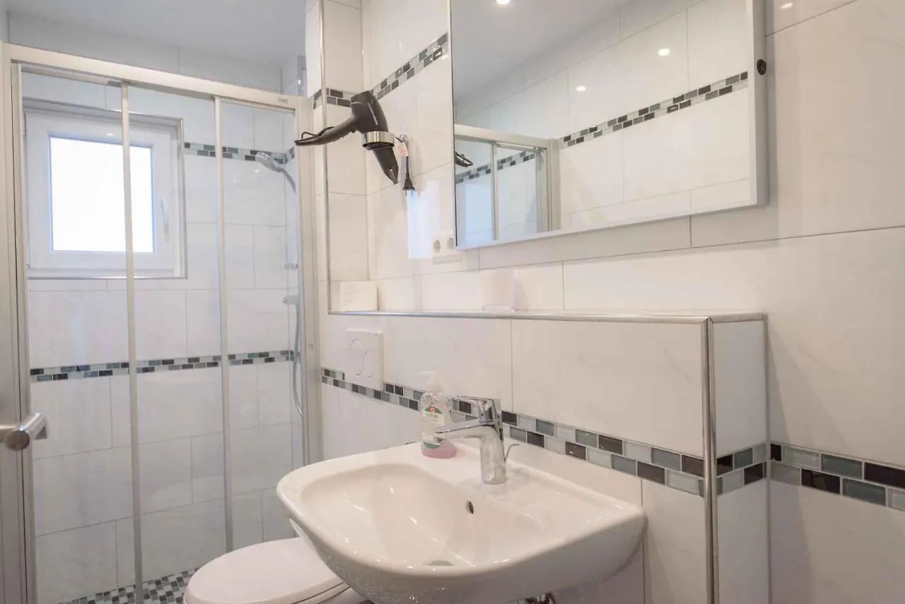 Apartments In Starigrad-Paklenica 36667