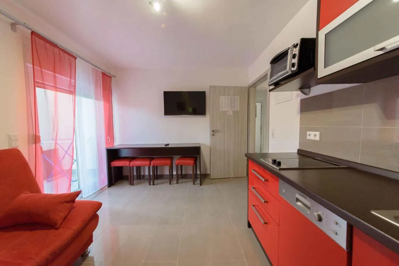 Apartments In Starigrad-Paklenica 36667