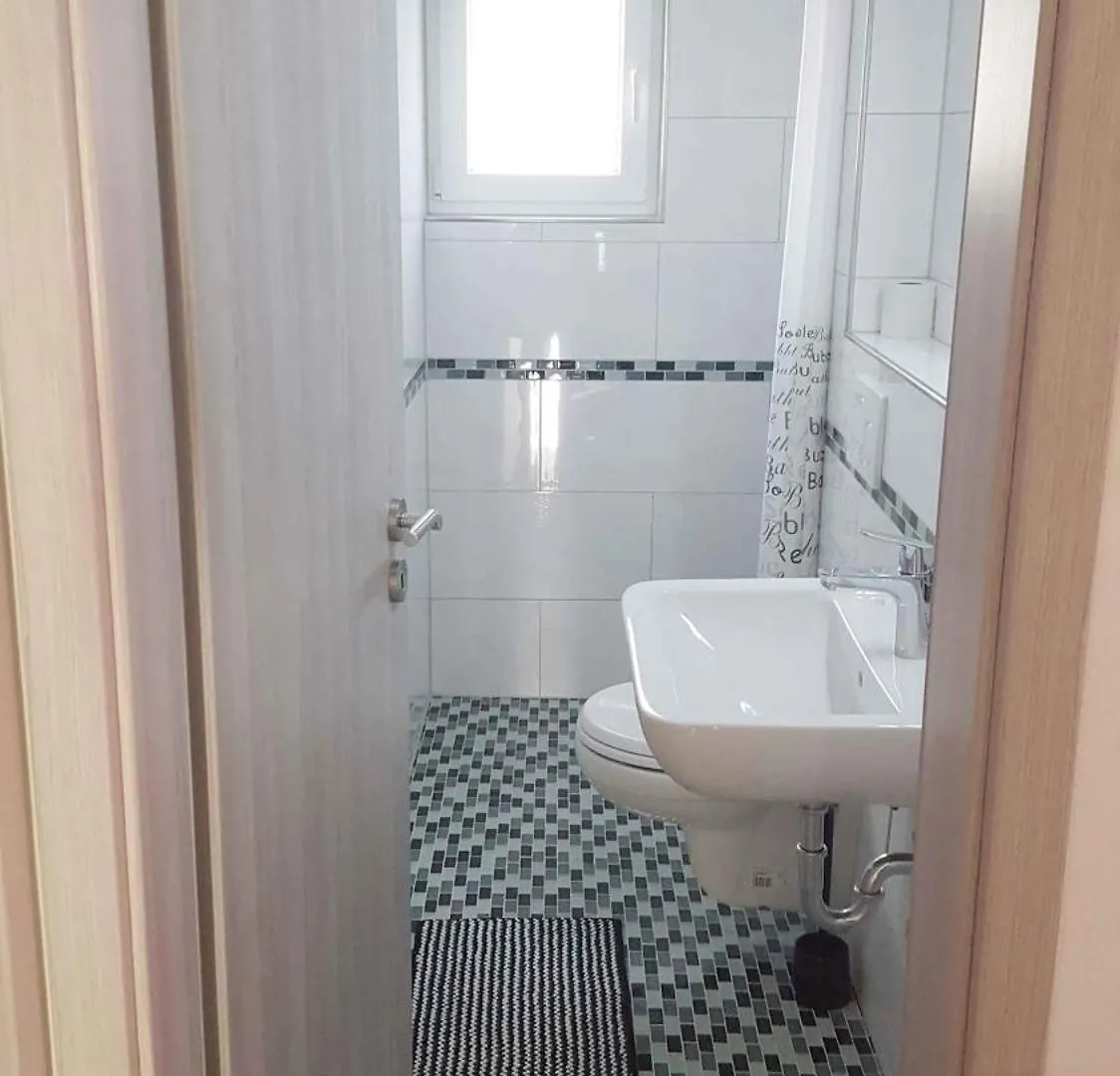 Apartments In Starigrad-Paklenica 36667